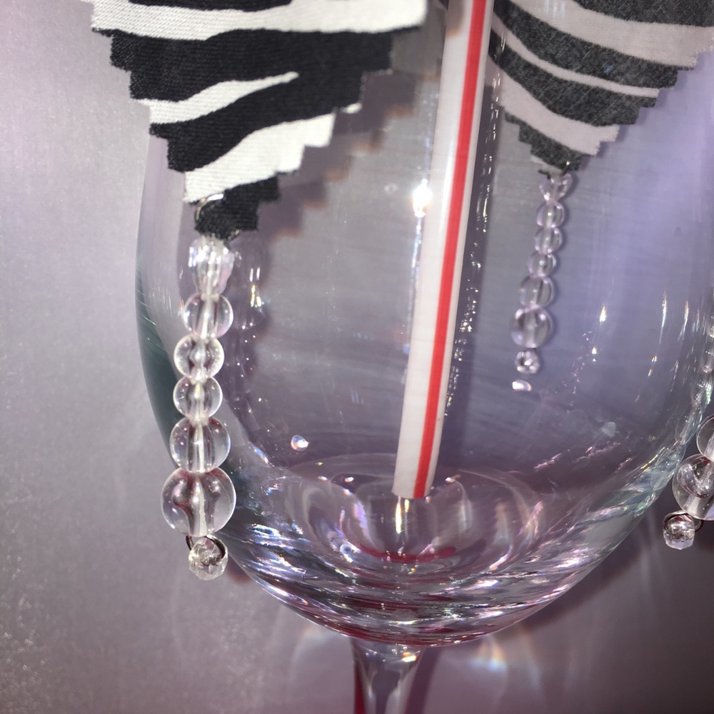 Zebra Print Beaded Drink Cover - Picture 4 of 8